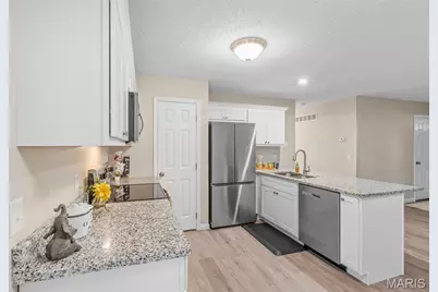 2210 Columbus Circle, Warrenton, MO 63383 - Photo 9
