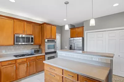 335 Summit Road, Fenton, MO 63026 - Photo 17