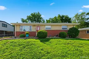 6908 Howdershell Rd, Hazelwood, MO 63042 - Photo 5