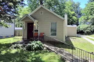 721 N Elizabeth Ave, Ferguson, MO 63135 - Photo 1
