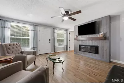415 McDonough Street, Saint Charles, MO 63301 - Photo 5