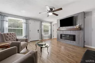 415 McDonough St, Saint Charles, MO 63301 - Photo 5