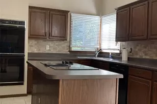 471 St Thomas Isle Ln, Wildwood, MO 63040 - Photo 7