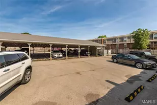 4327 Chateau De Ville Dr, Saint Louis, MO 63129 - Photo 25