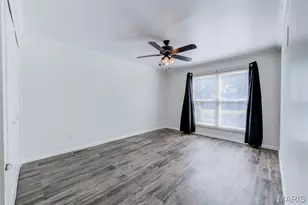 343 Turfwood Dr, Ballwin, MO 63021 - Photo 25