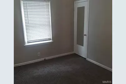 8631 North Avenue, Saint Louis, MO 63114 - Photo 7