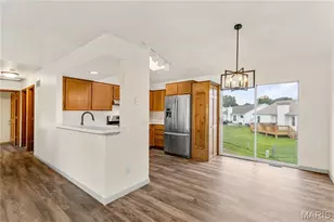890 Cades Cove, Florissant, MO 63031 - Photo 7