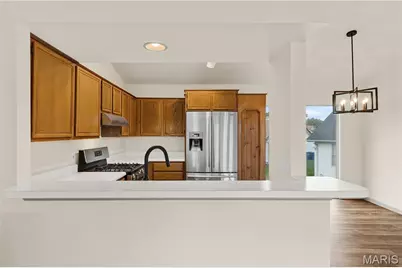 890 Cades Cove, Florissant, MO 63031 - Photo 11