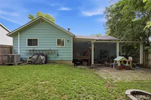 12 Valley Rd, Saint Charles, MO 63303 - Photo 23