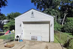 3265 Lynros Dr, Saint Ann, MO 63074 - Photo 3