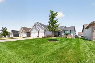 2009 White Branch Dr, Saint Paul, MO 63366 - Photo 3