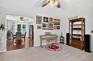 7296 Picasso Dr, Dardenne Prairie, MO 63368 - Photo 5