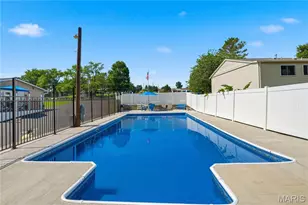 10808 Midland Blvd, Unincorporated, MO 63114 - Photo 25
