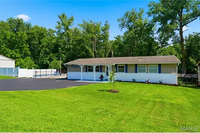 10808 Midland Boulevard, Unincorporated, MO 63114 - Photo 27