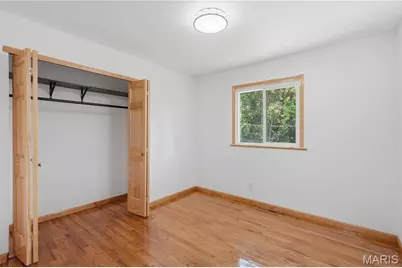 10808 Midland Boulevard, Unincorporated, MO 63114 - Photo 17