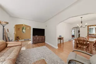 4132 Tyrolean Ave, Saint Louis, MO 63116 - Photo 9