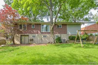 8720 Brookview Drive, Crestwood, MO 63126 - Photo 5