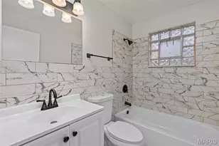 375 Adrian Dr, Saint Louis, MO 63137 - Photo 21