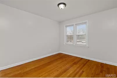 375 Adrian Drive, Saint Louis, MO 63137 - Photo 15