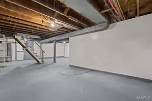 375 Adrian Dr, Saint Louis, MO 63137 - Photo 25