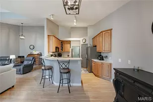 4102 Shepherds Hill Cir, Saint Peters, MO 63304 - Photo 9