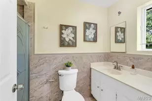416 Tanglewood Dr, Ladue, MO 63124 - Photo 19