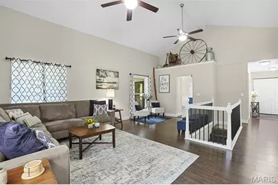 263 Old Highway 100, Villa Ridge, MO 63089 - Photo 13