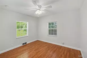824 N Forest Ave, Webster Groves, MO 63119 - Photo 17