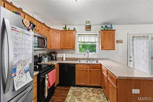 629 Locust St, Festus, MO 63028 - Photo 5