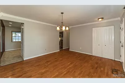 11716 Minot Drive, Bridgeton, MO 63044 - Photo 9