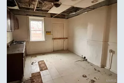 4149 Labadie Avenue, Saint Louis, MO 63115 - Photo 25