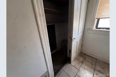 4149 Labadie Avenue, Saint Louis, MO 63115 - Photo 37