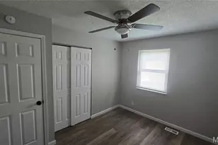 11289 Aspen Woods Dr, Saint Louis, MO 63138 - Photo 15