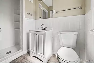 30 Saint Edward Lane, Florissant, MO 63033 - Photo 13
