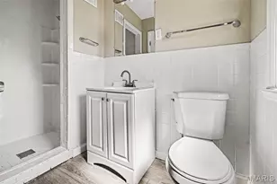 30 St Edward Ln, Florissant, MO 63033 - Photo 13
