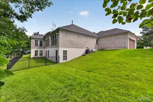 17531 Garden Ridge Cir, Wildwood, MO 63038 - Photo 59