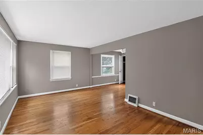 1053 Gabriel Drive, Saint Louis, MO 63137 - Photo 5