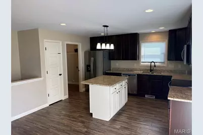 24 Tennis Court, Foristell, MO 63348 - Photo 5