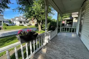 714 Monroe St, Saint Charles, MO 63301 - Photo 11