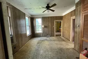 714 Monroe St, Saint Charles, MO 63301 - Photo 17