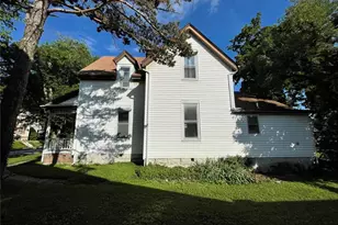 714 Monroe St, Saint Charles, MO 63301 - Photo 3