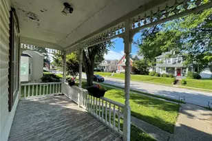 714 Monroe St, Saint Charles, MO 63301 - Photo 9