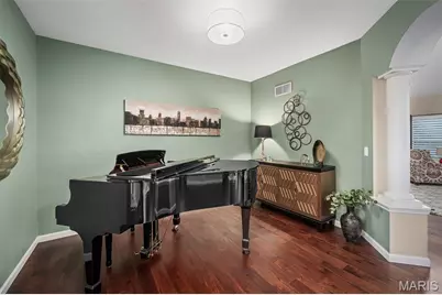 256 Mason Glen Drive, Lake Saint Louis, MO 63367 - Photo 5