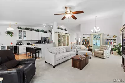 2038 Hawks Landing Drive, Lake Saint Louis, MO 63367 - Photo 5