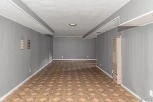 10205 Gourock Dr, Saint Louis, MO 63137 - Photo 33