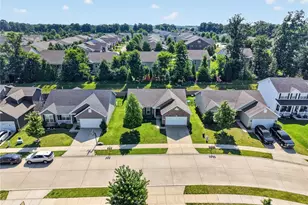 156 Hidden Bluffs Dr, Lake Saint Louis, MO 63367 - Photo 41