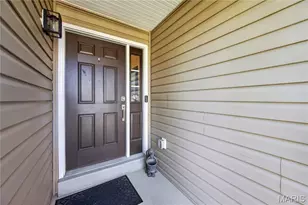 156 Hidden Bluffs Dr, Lake Saint Louis, MO 63367 - Photo 5