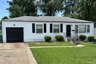 10235 Cabot Dr, Bellefontaine Neighbors, MO 63137 - Photo 1