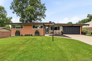 9864 Amberley Dr, Saint Louis, MO 63126 - Photo 41