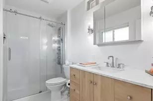 9864 Amberley Dr, Saint Louis, MO 63126 - Photo 23